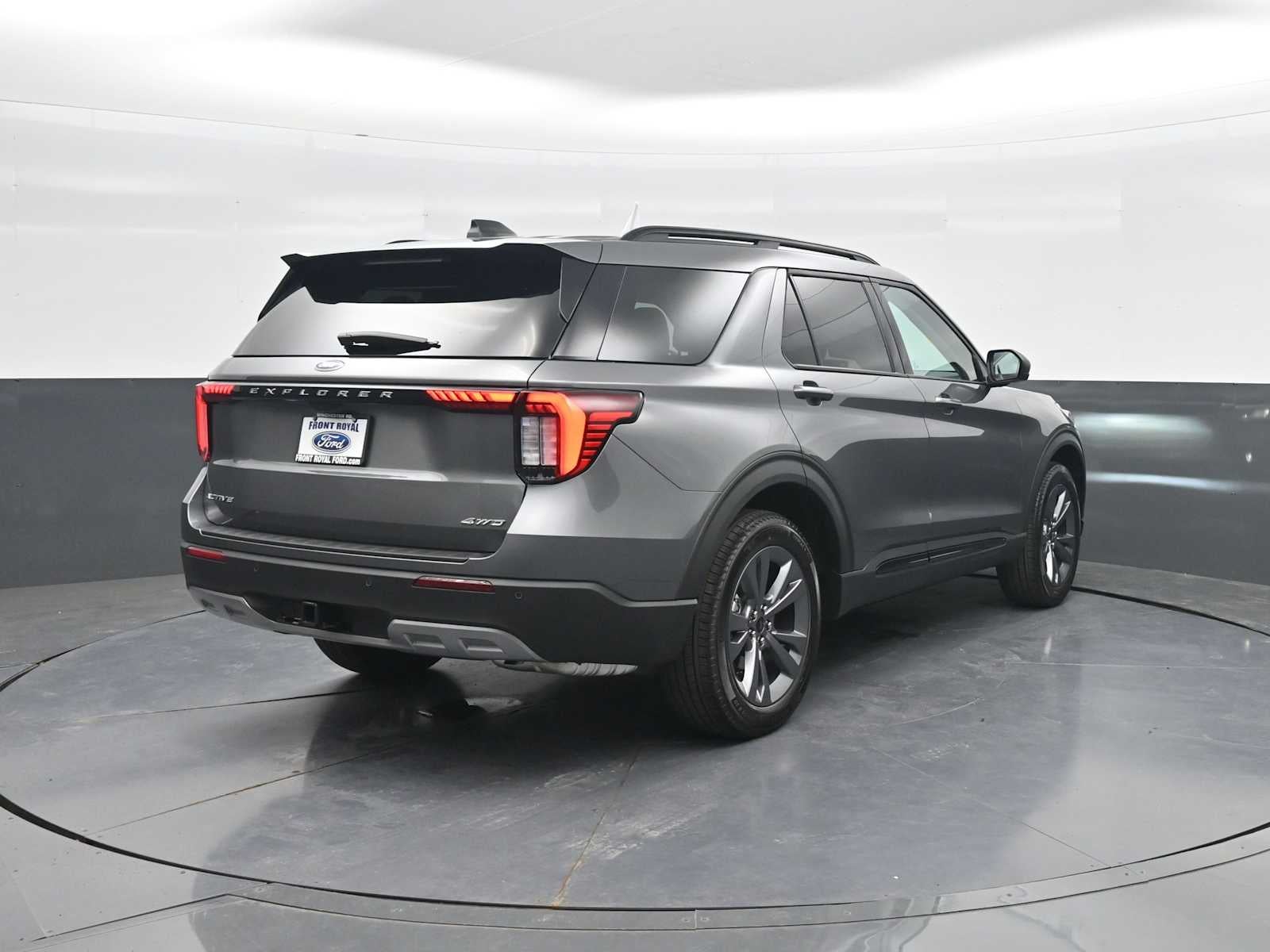 2026 Ford Explorer Active w/200A Pkg