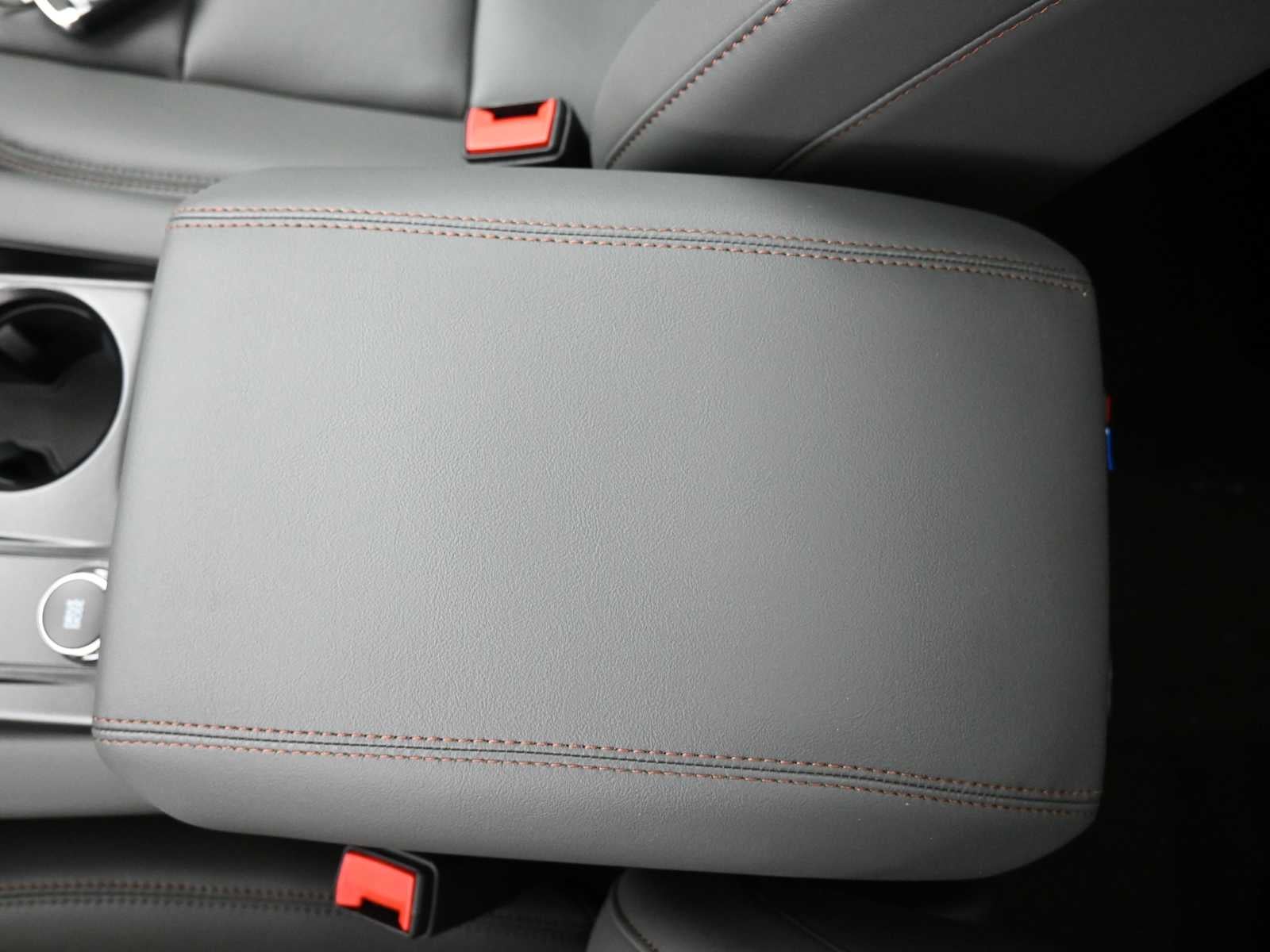 2026 Ford Explorer Base