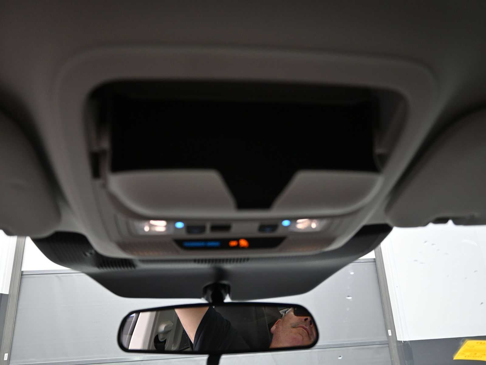 2026 Ford Explorer Base