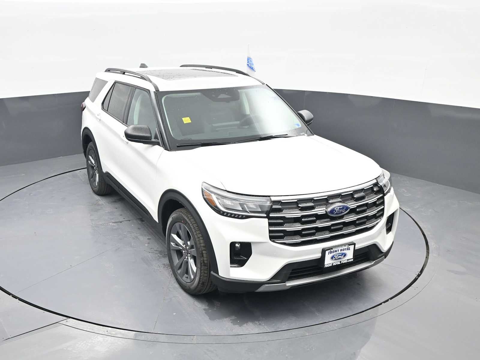 2026 Ford Explorer Base