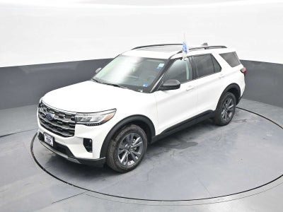 2026 Ford Explorer Base