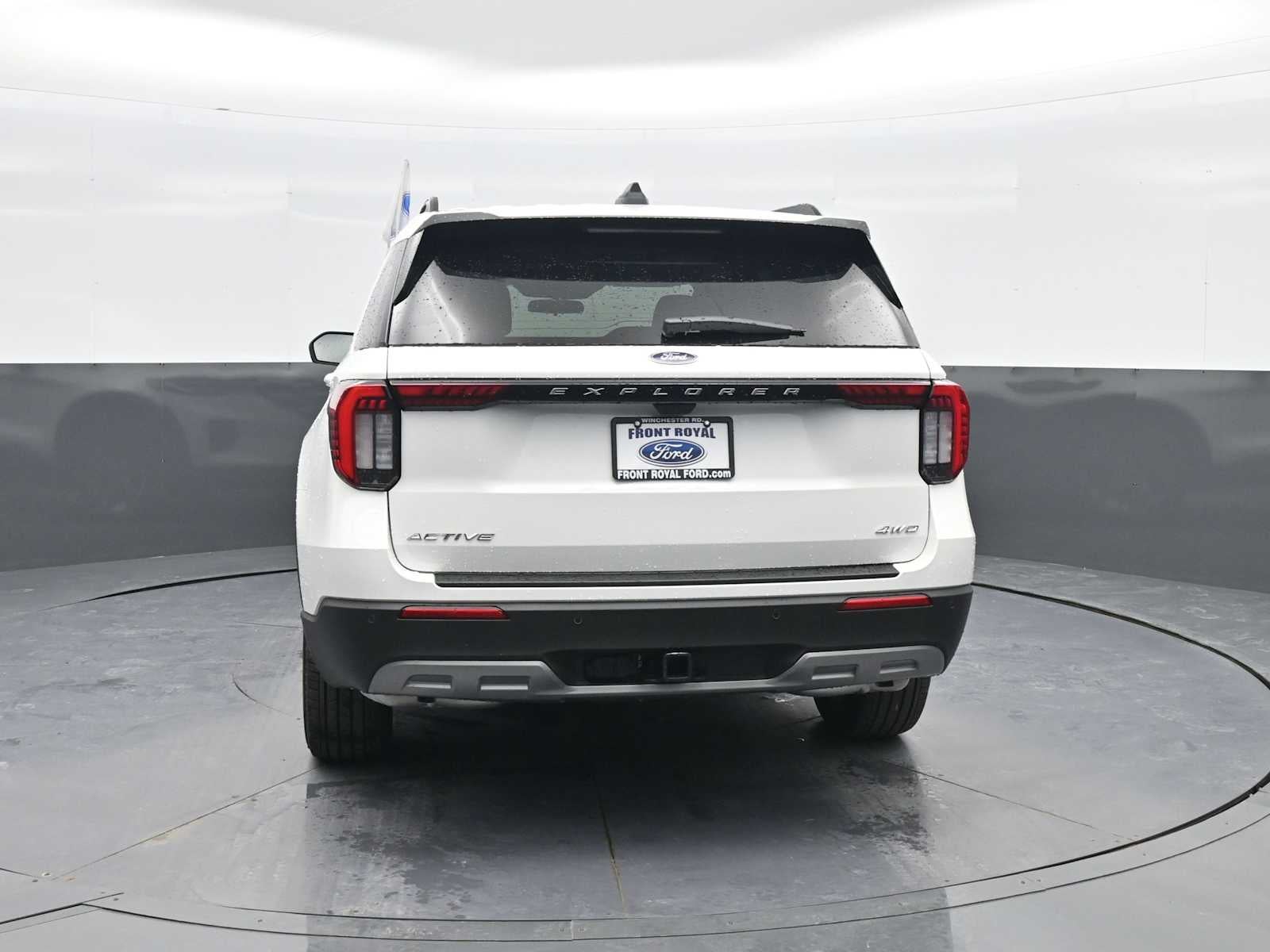 2026 Ford Explorer Base