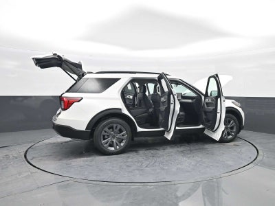 2026 Ford Explorer Active w/200A Pkg