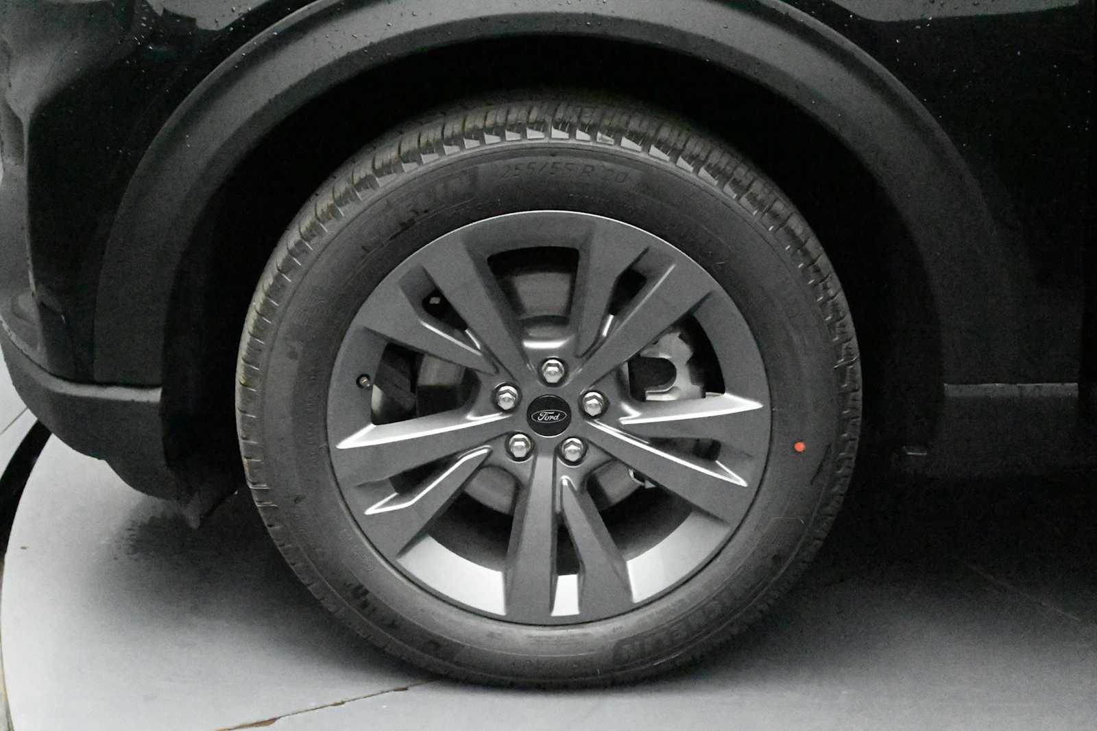 2026 Ford Explorer Base