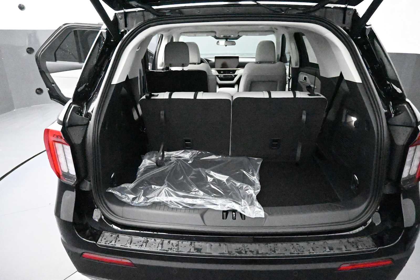2026 Ford Explorer Base