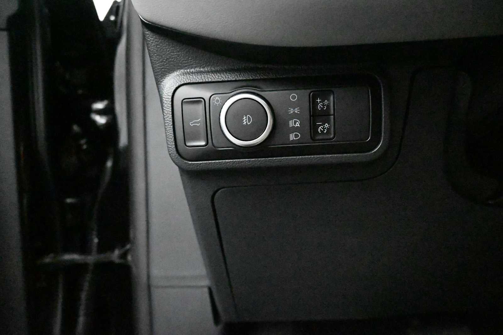 2026 Ford Explorer Base