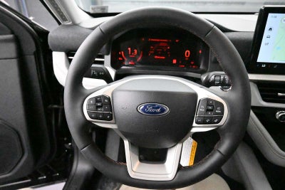 2026 Ford Explorer Base