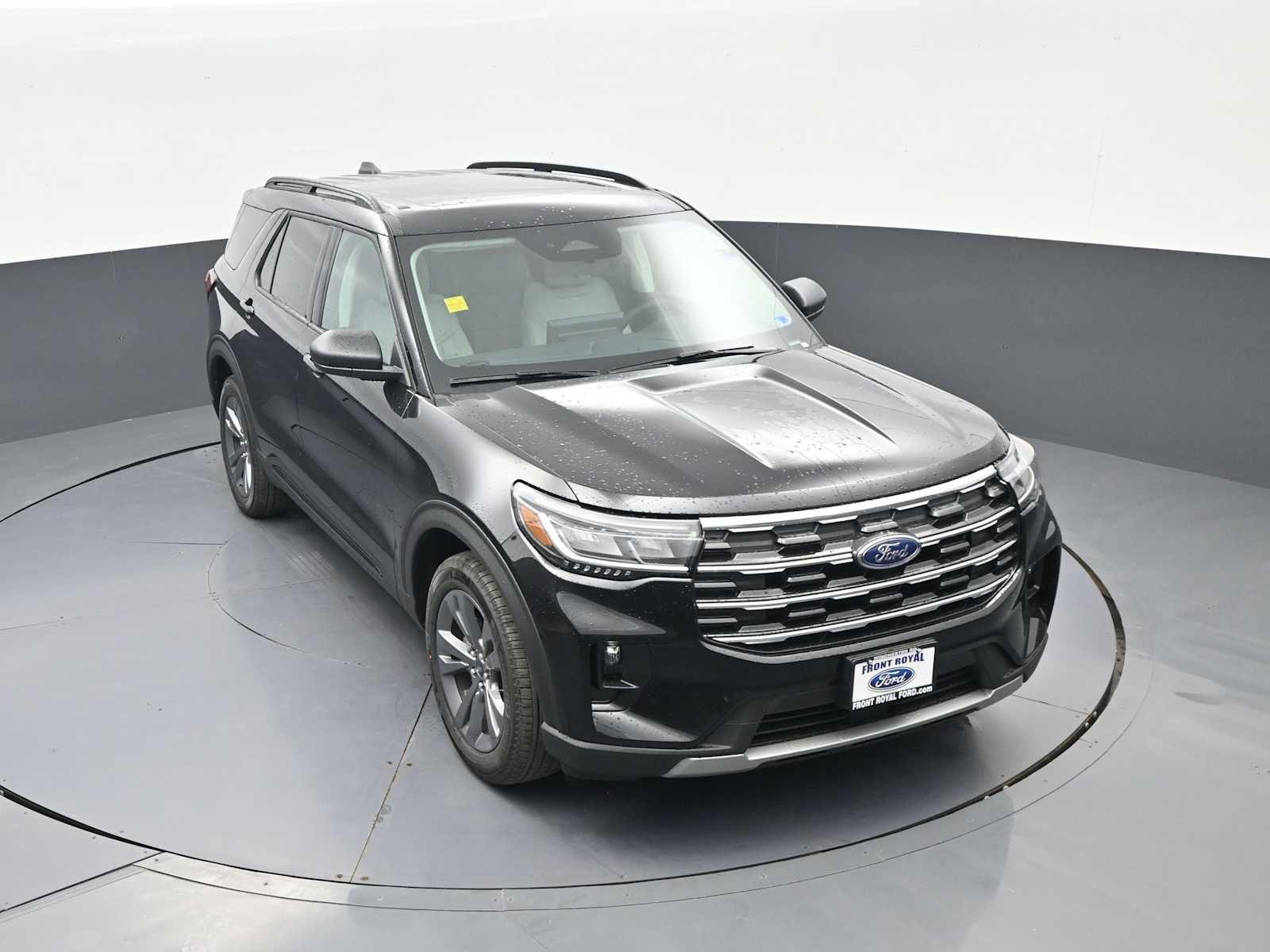2026 Ford Explorer Base