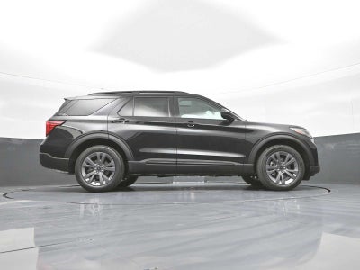 2026 Ford Explorer Base