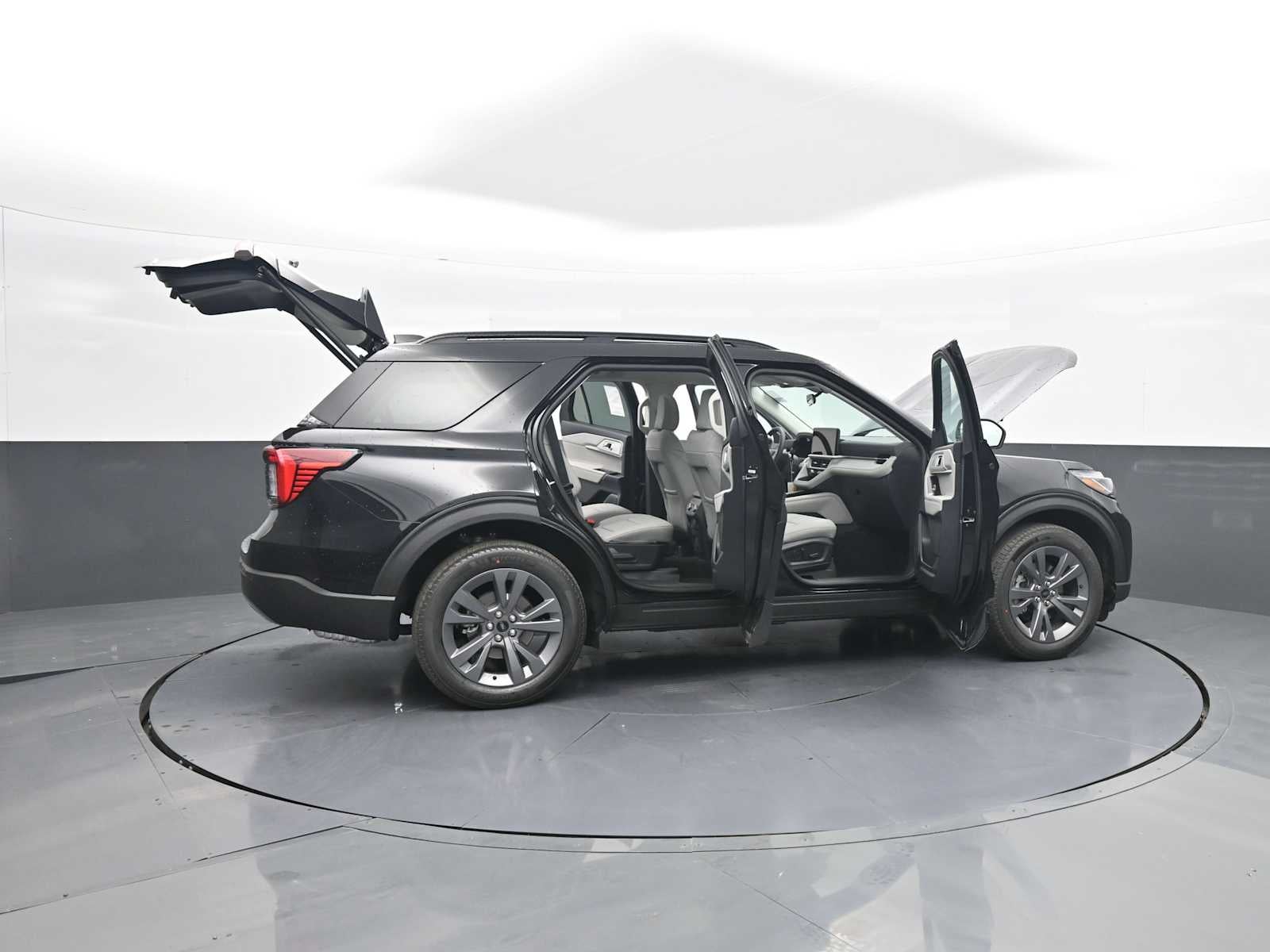 2026 Ford Explorer Base