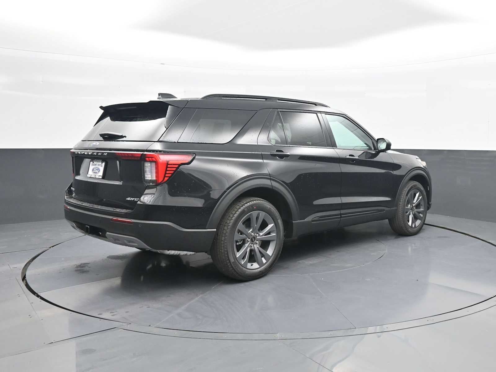 2026 Ford Explorer Base