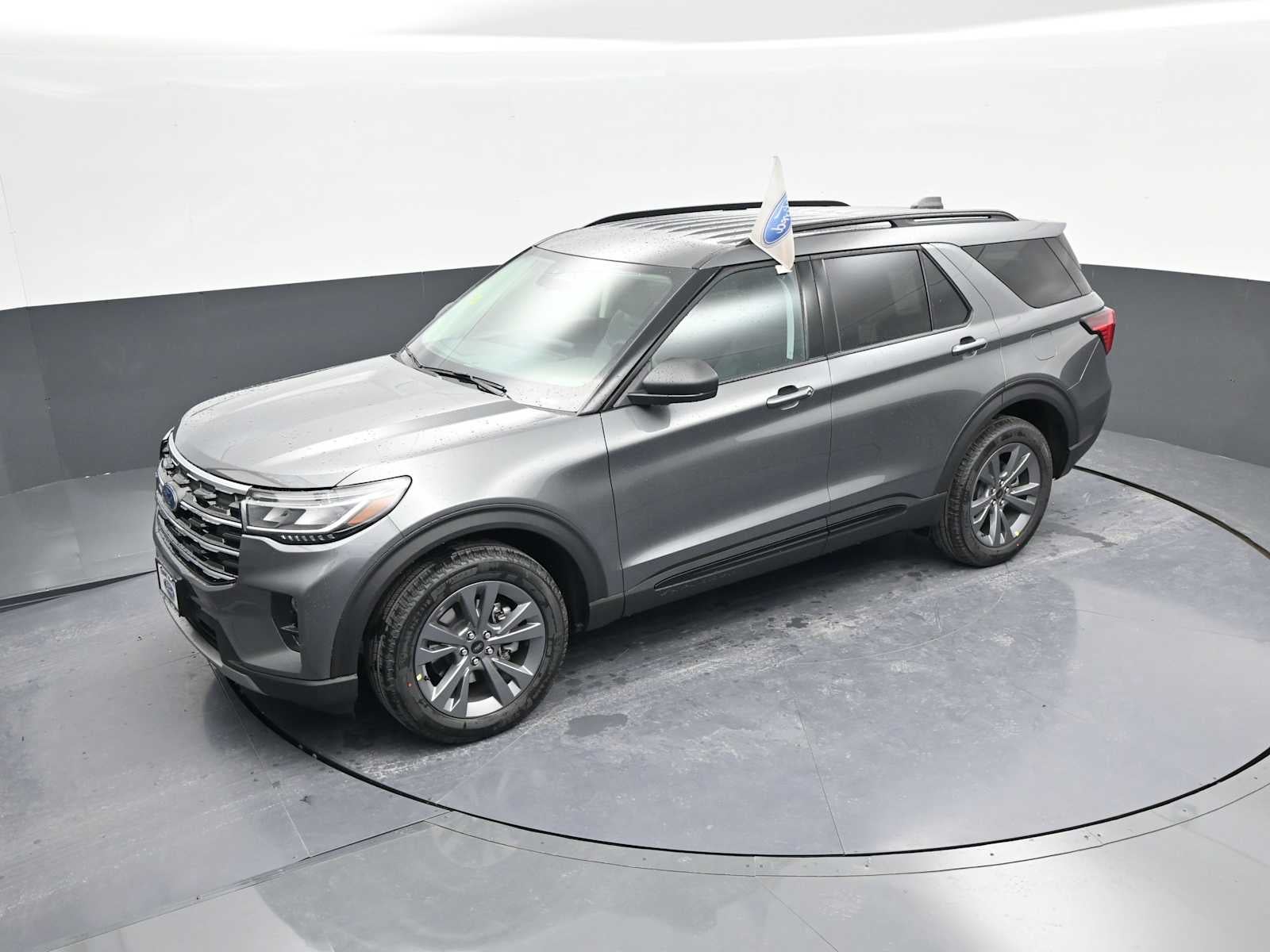 2026 Ford Explorer Active w/100A Pkg