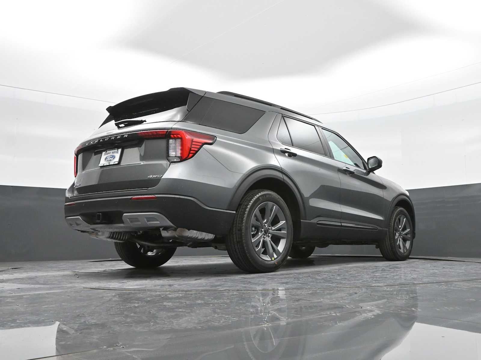 2026 Ford Explorer Active w/100A Pkg