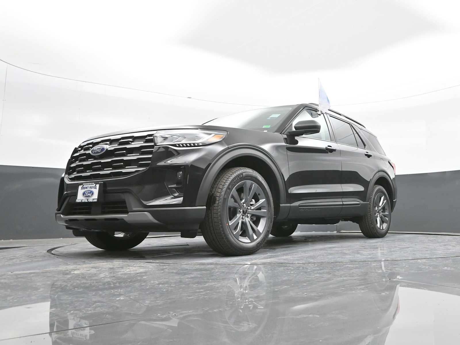2026 Ford Explorer Active w/100A Pkg