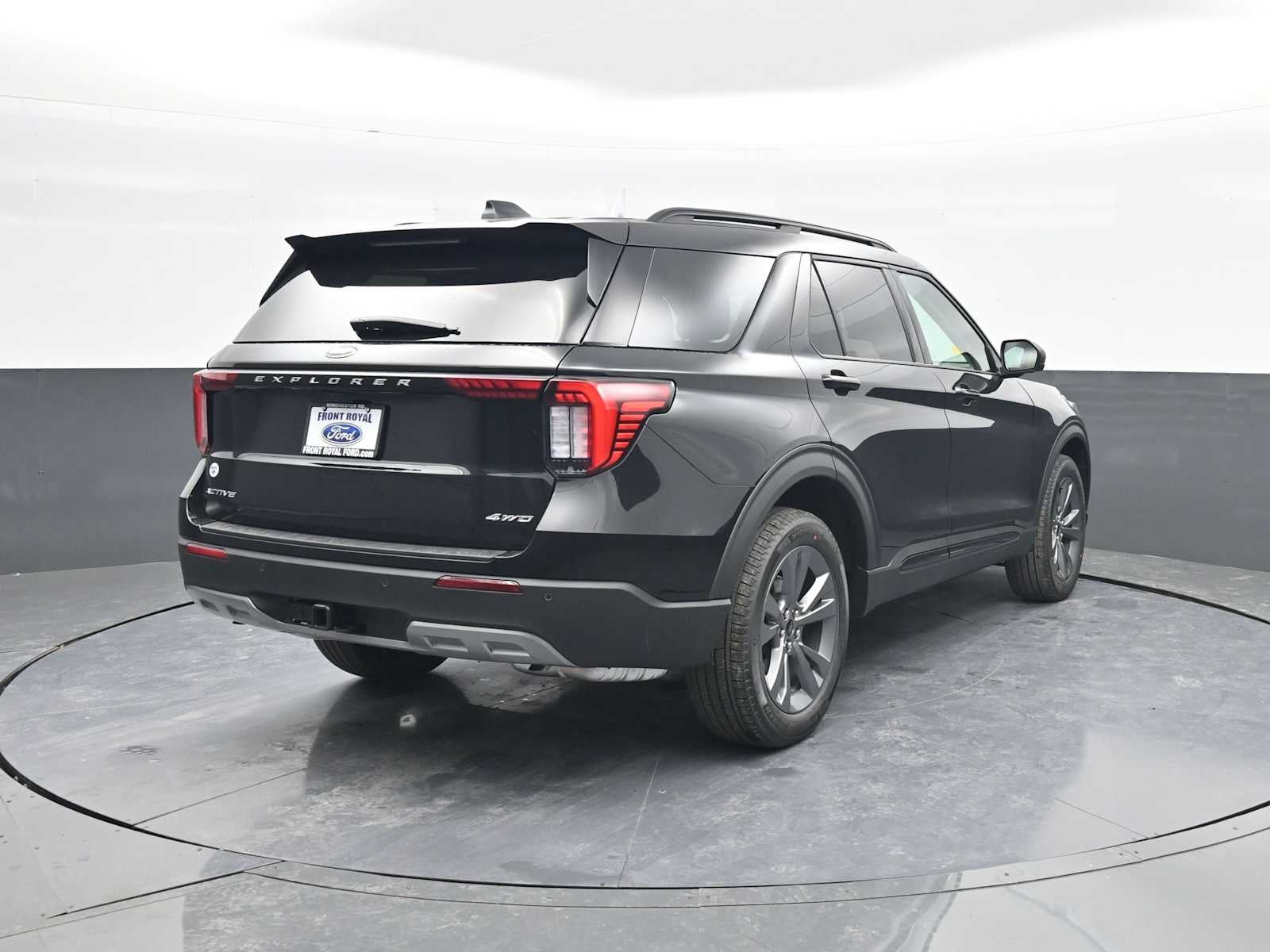 2026 Ford Explorer Active w/100A Pkg