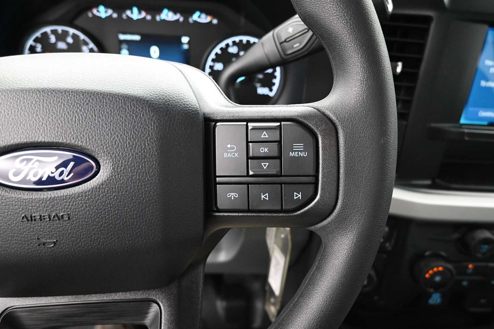 2027 Ford Super Duty F-250 SRW XL
