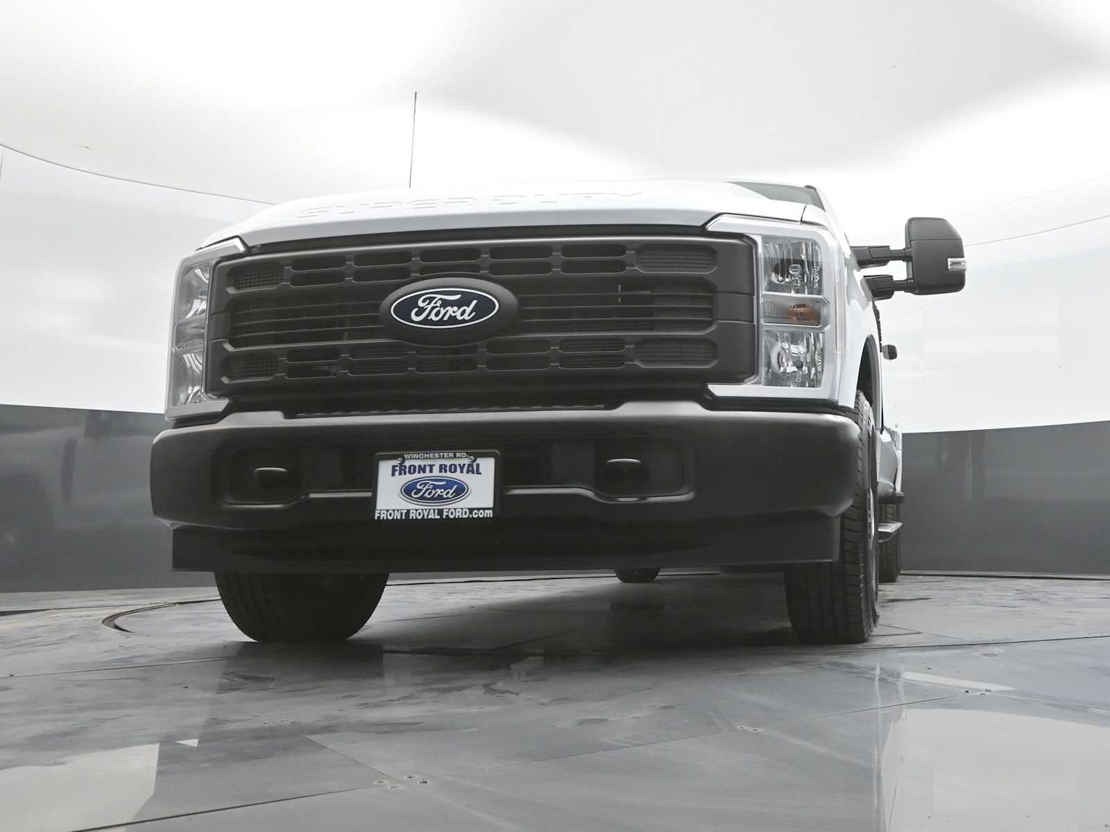 2027 Ford Super Duty F-250 SRW XL