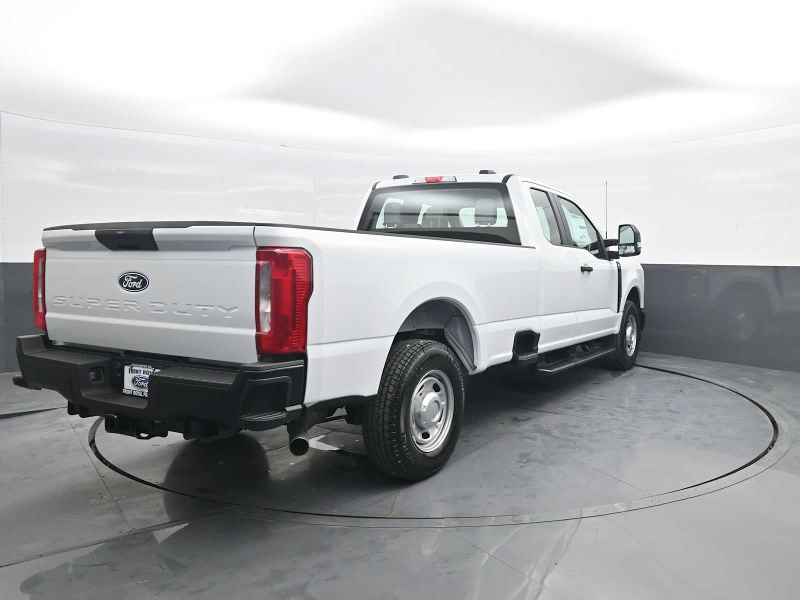 2027 Ford Super Duty F-250 SRW XL