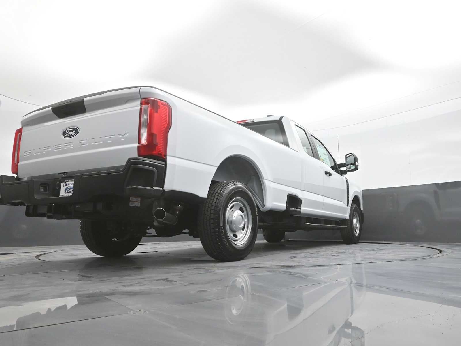 2027 Ford Super Duty F-250 SRW XL