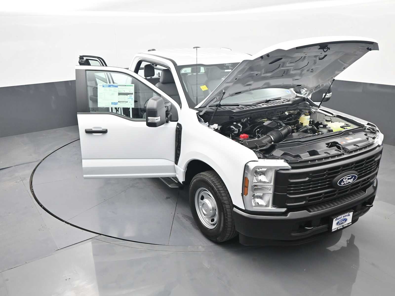2027 Ford Super Duty F-250 SRW XL