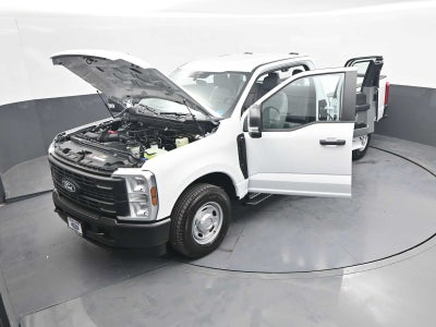 2027 Ford Super Duty F-250 SRW XL