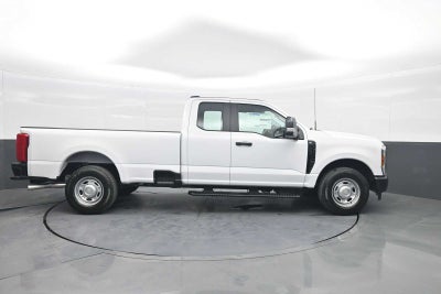2027 Ford Super Duty F-250 SRW XL