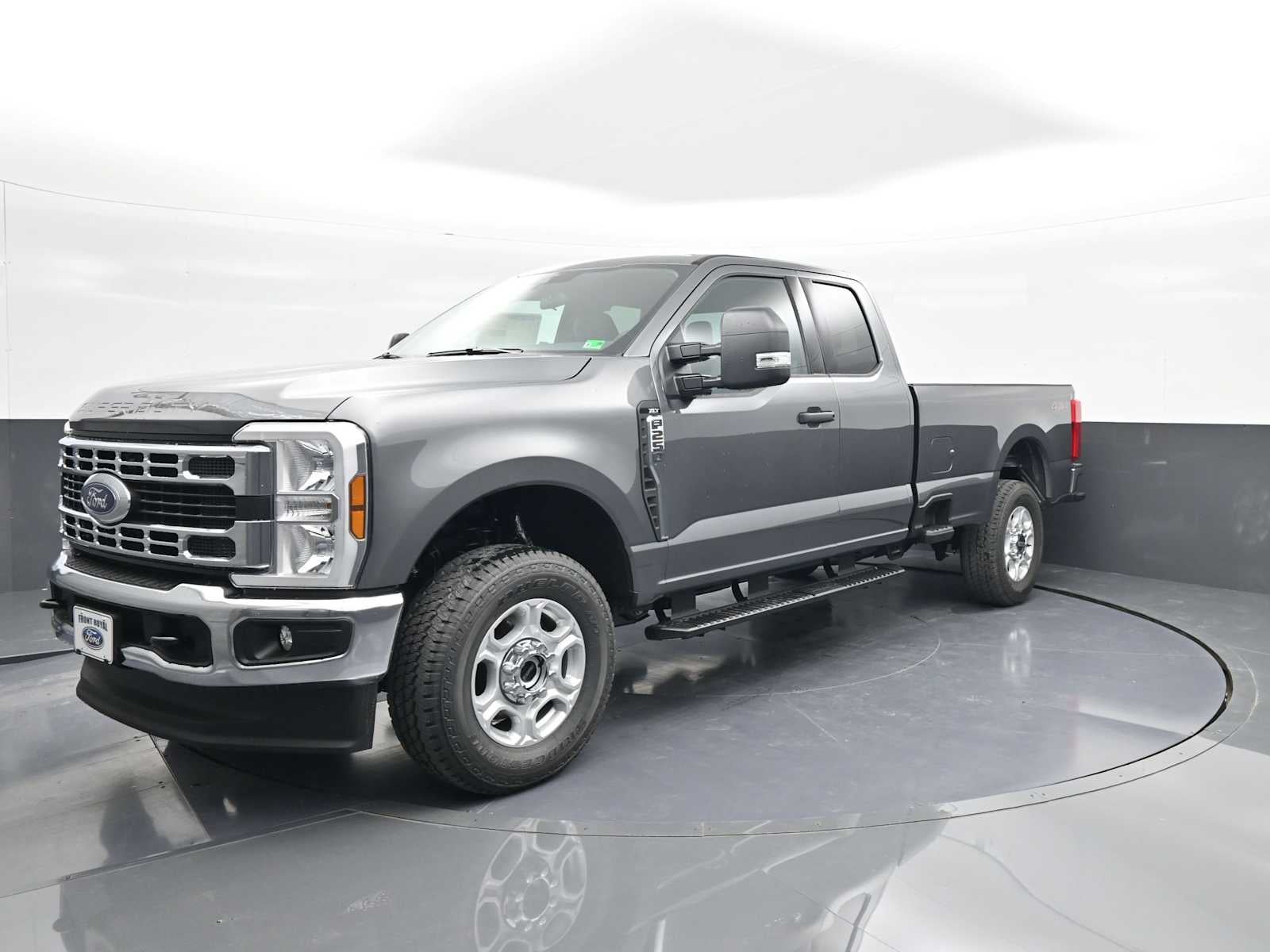2026 Ford Super Duty F-250 SRW XLT