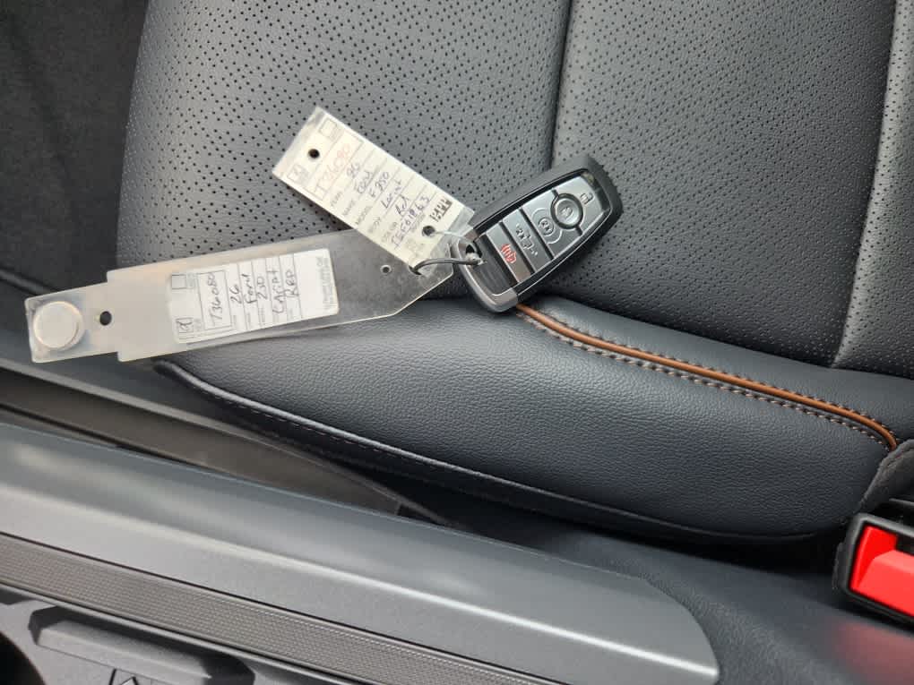2026 Ford Super Duty F-250 SRW LARIAT