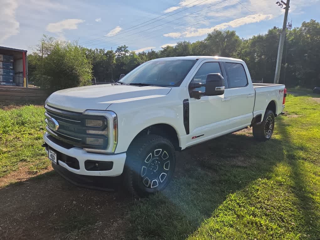 2026 Ford Super Duty F-250 SRW Platinum