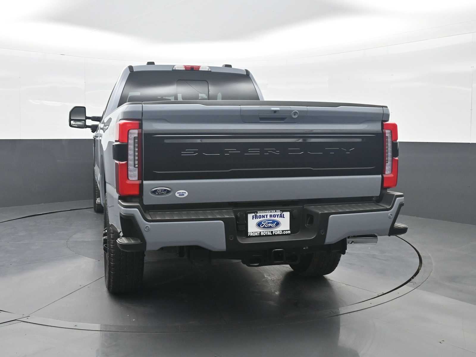 2026 Ford Super Duty F-250 SRW Platinum
