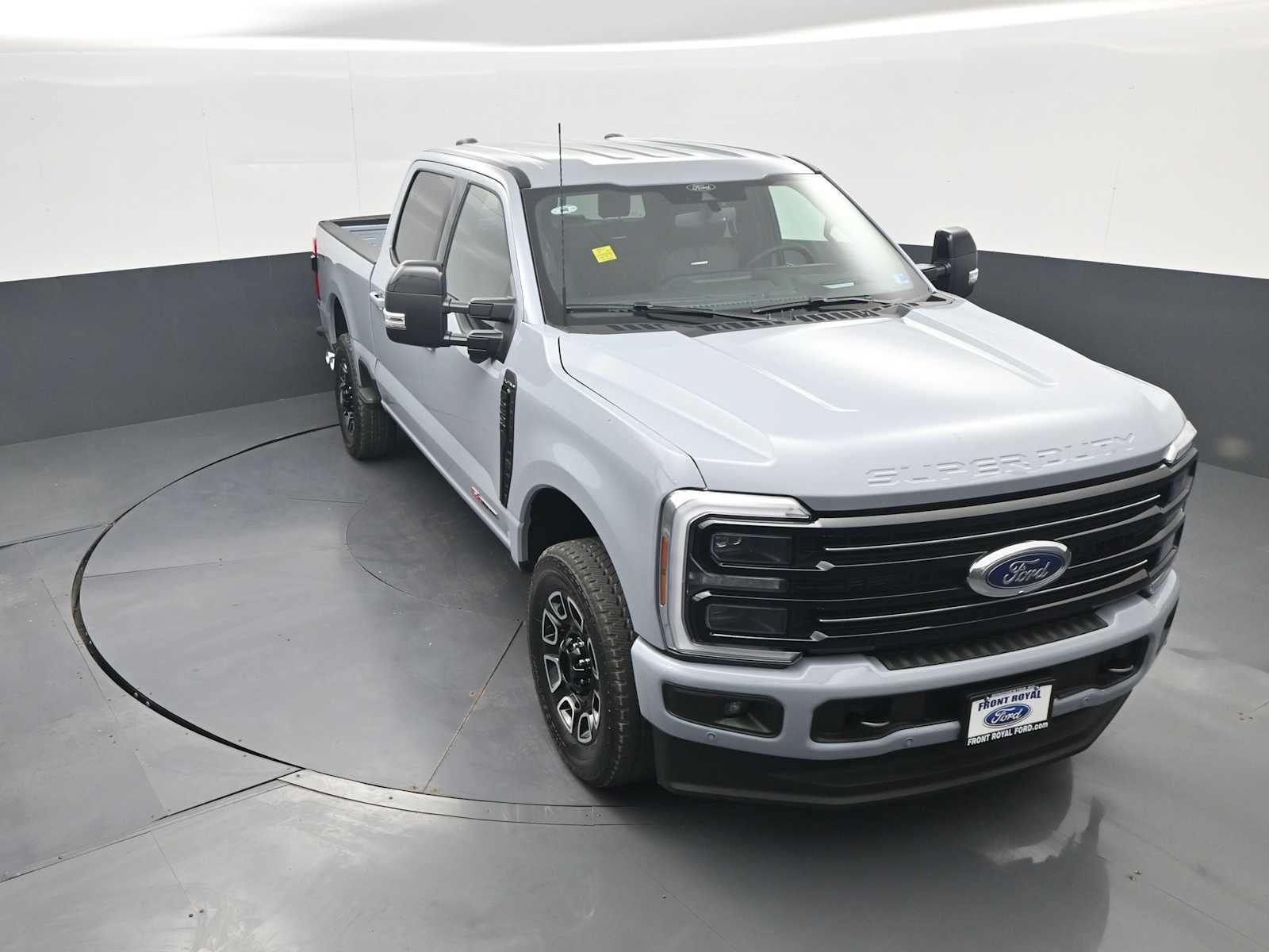 2026 Ford Super Duty F-250 SRW Platinum