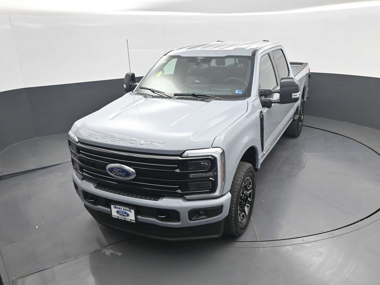 2026 Ford Super Duty F-250 SRW Platinum
