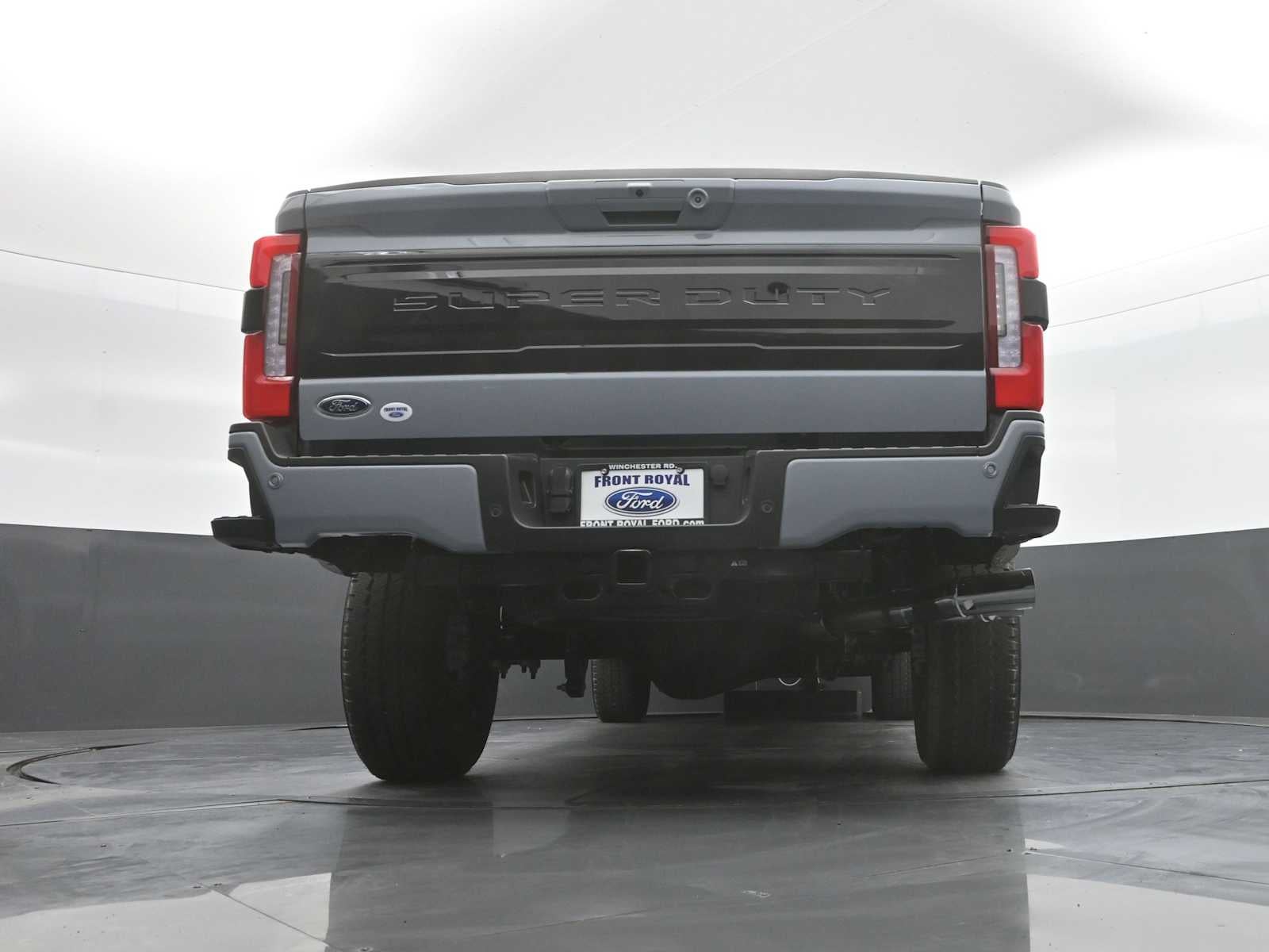 2026 Ford Super Duty F-250 SRW Platinum