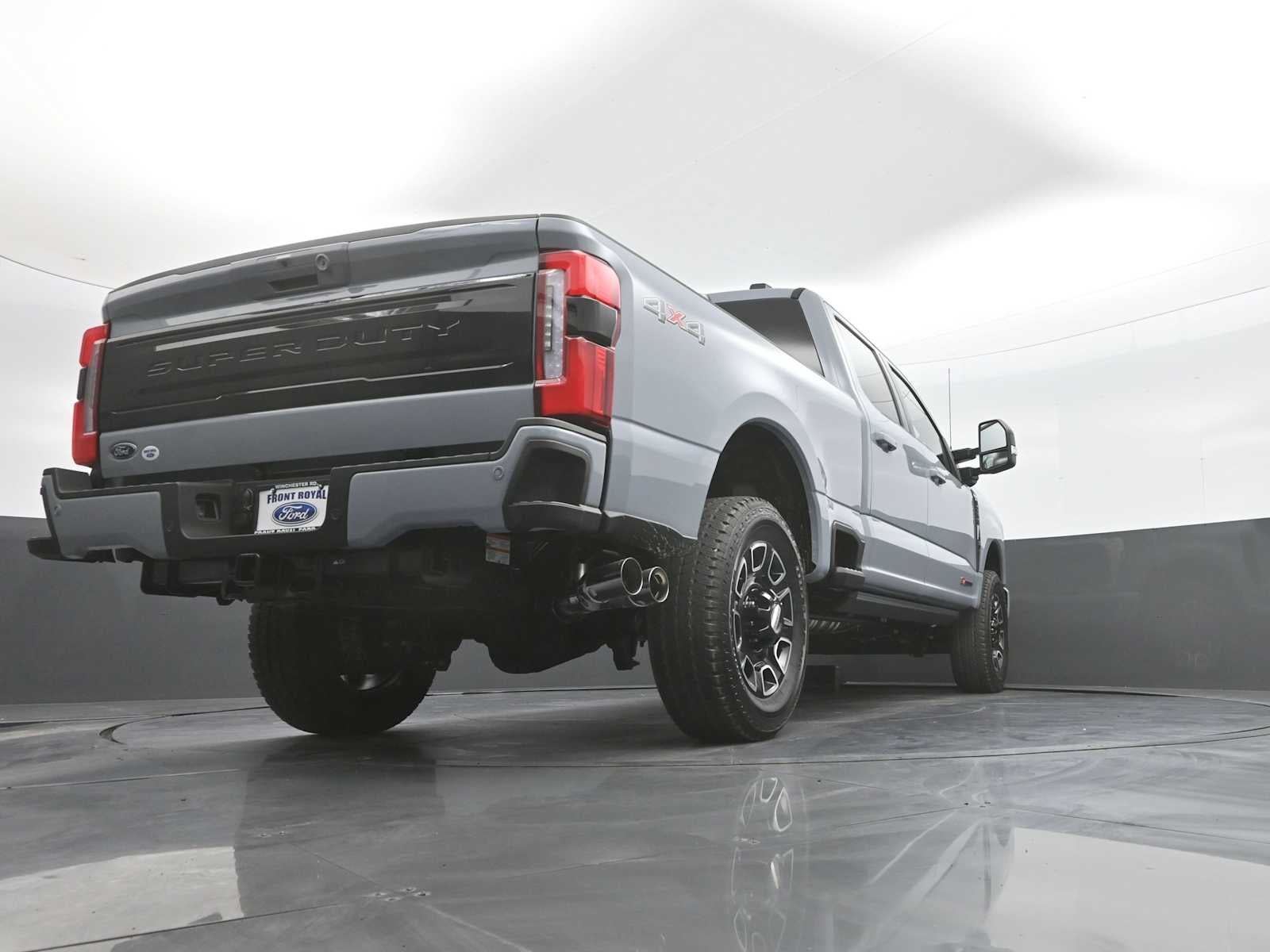 2026 Ford Super Duty F-250 SRW Platinum