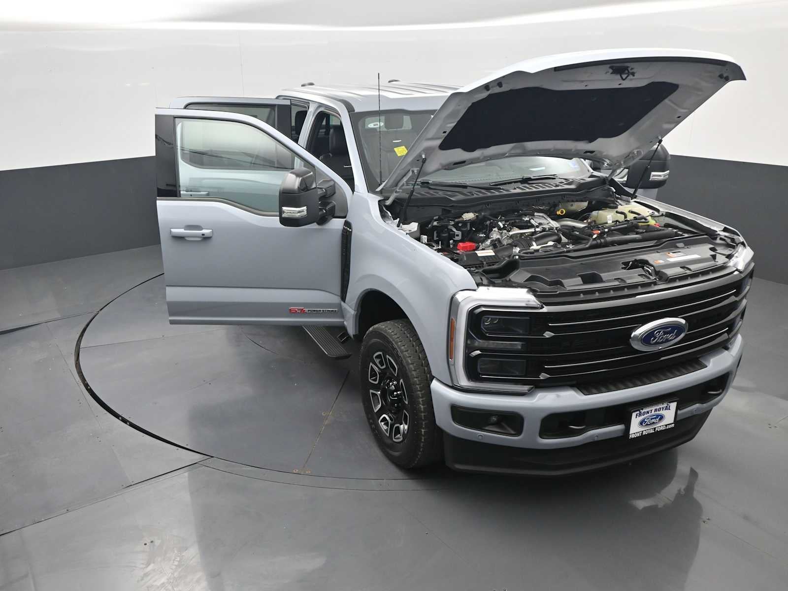2026 Ford Super Duty F-250 SRW Platinum