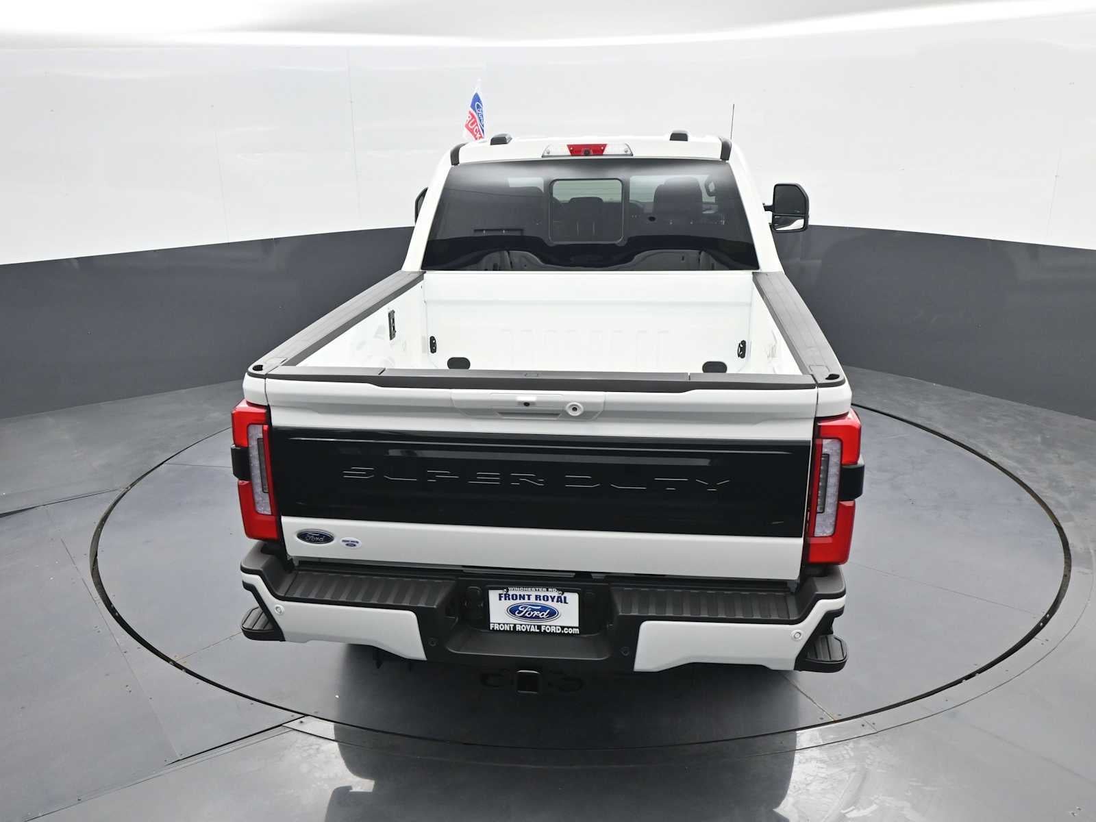 2026 Ford Super Duty F-250 SRW Platinum