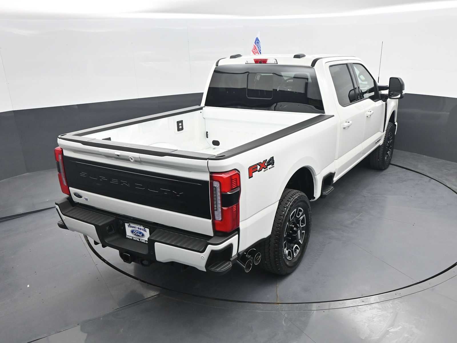 2026 Ford Super Duty F-250 SRW Platinum