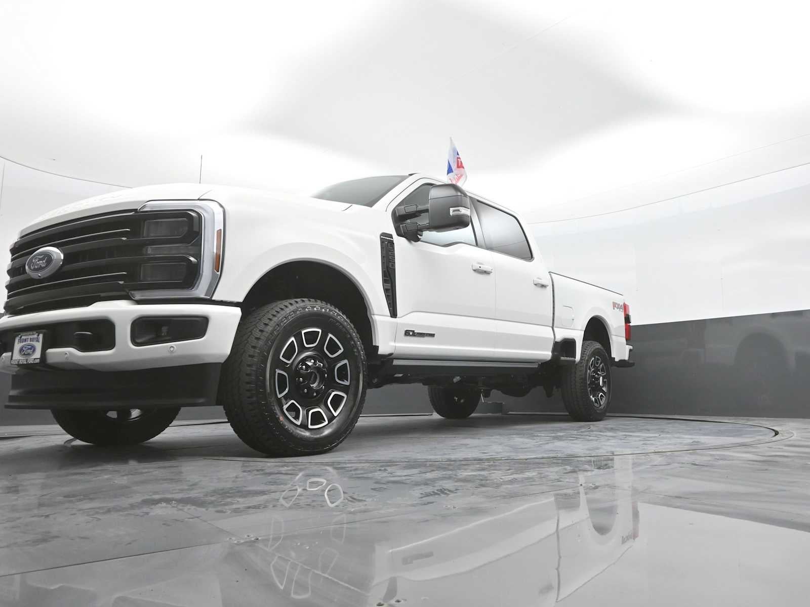 2026 Ford Super Duty F-250 SRW Platinum