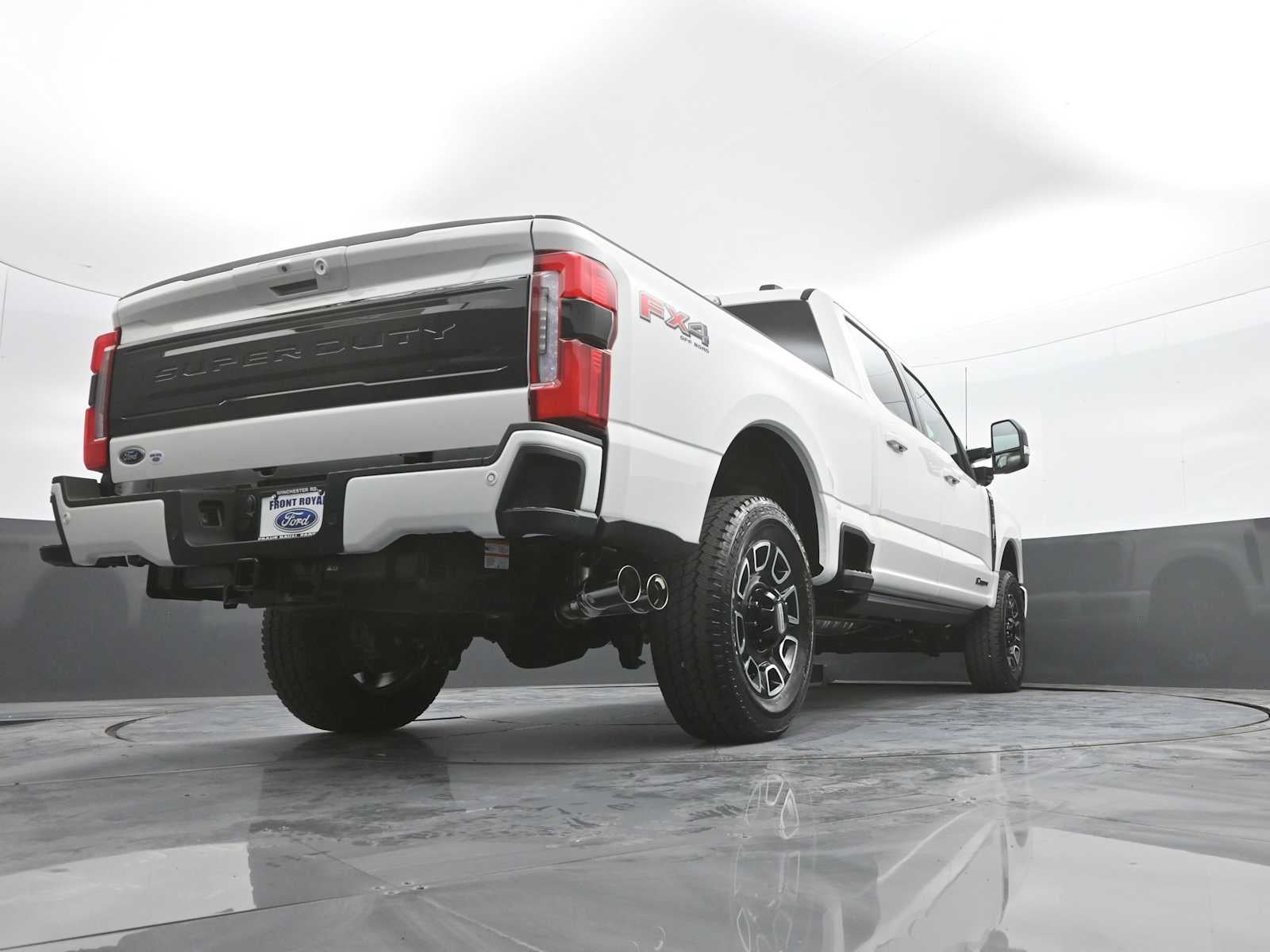 2026 Ford Super Duty F-250 SRW Platinum