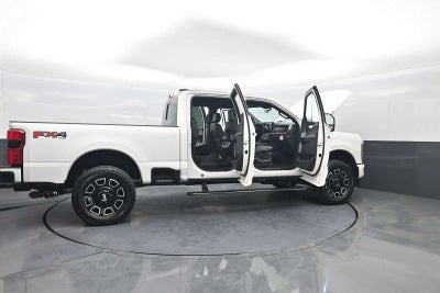 2026 Ford Super Duty F-250 SRW Platinum
