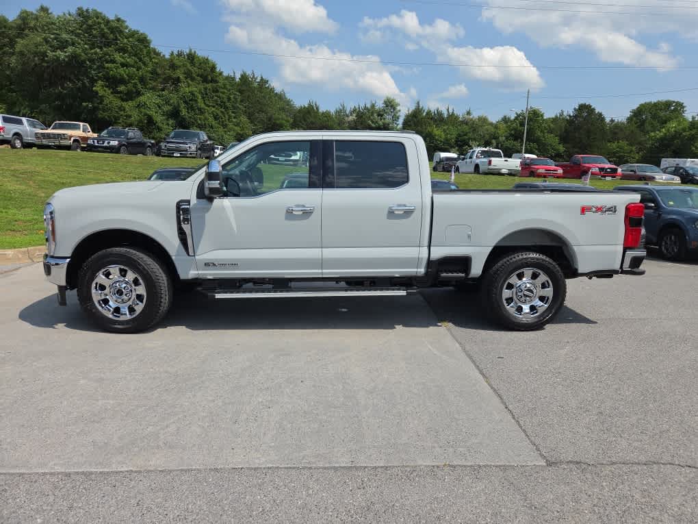 2026 Ford Super Duty F-250 SRW LARIAT