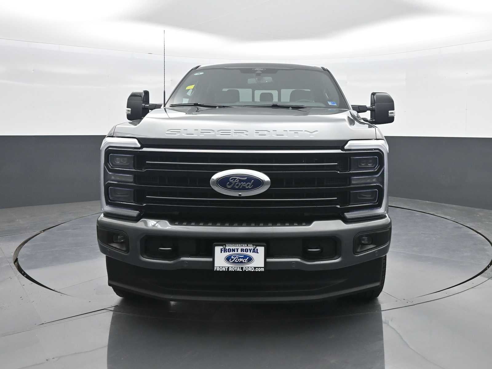 2026 Ford Super Duty F-250 SRW Platinum