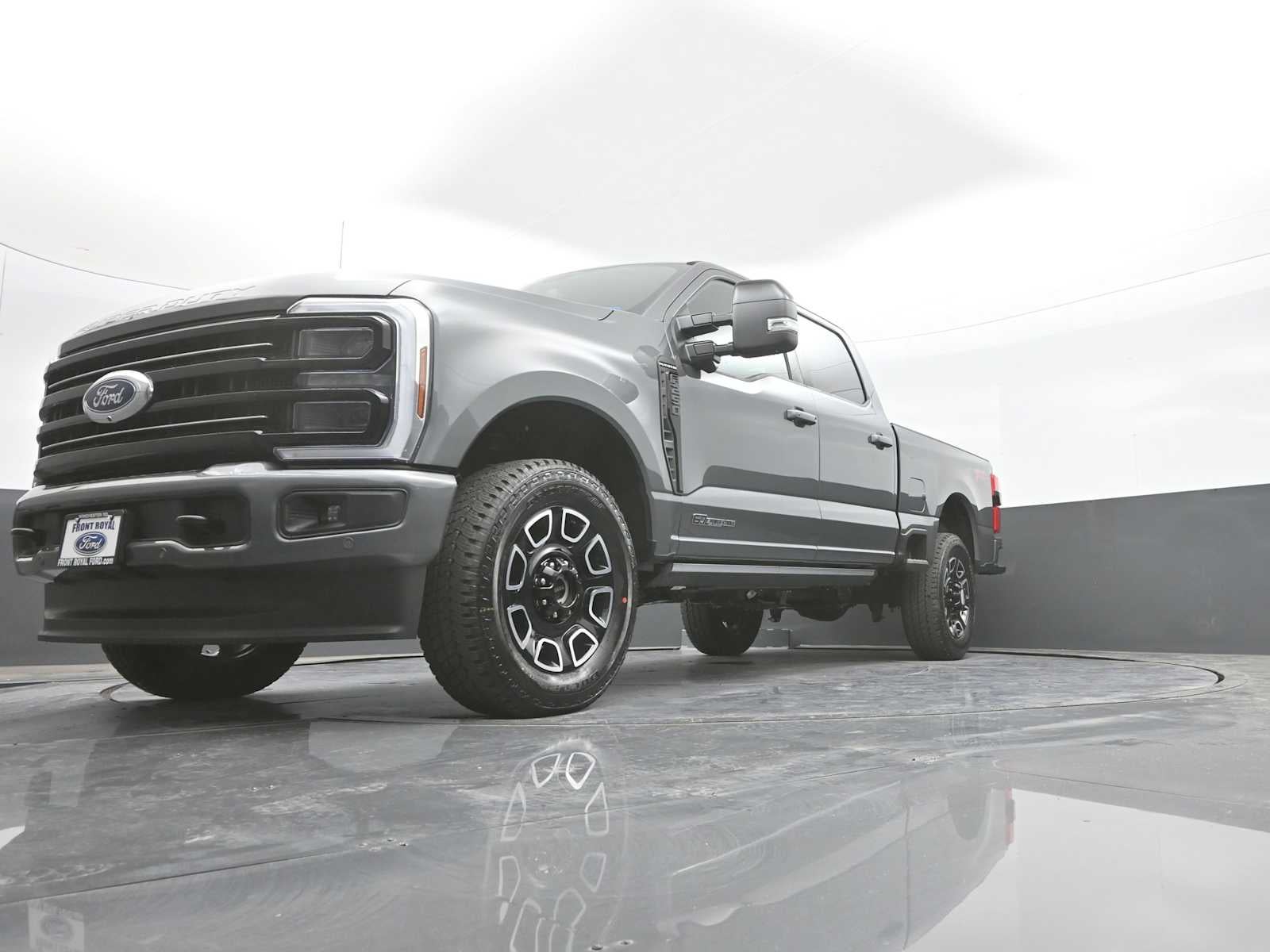 2026 Ford Super Duty F-250 SRW Platinum