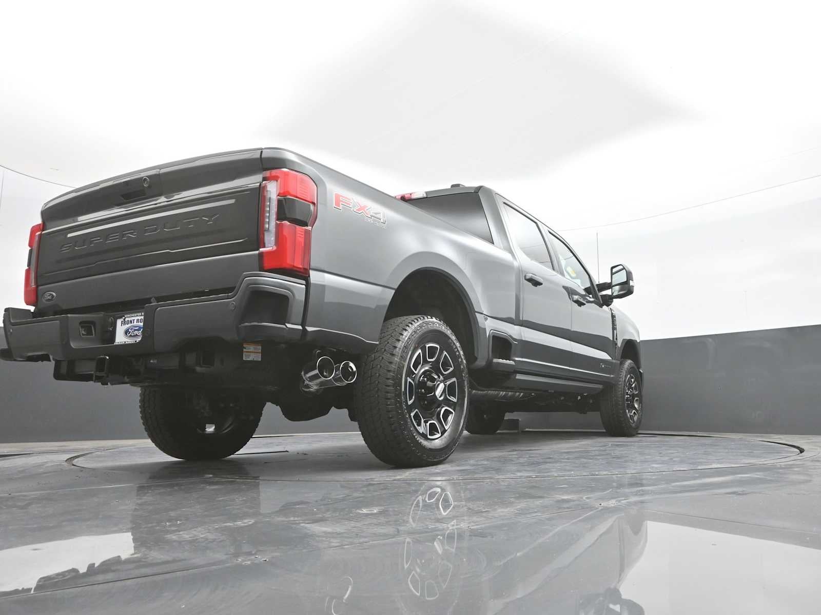 2026 Ford Super Duty F-250 SRW Platinum