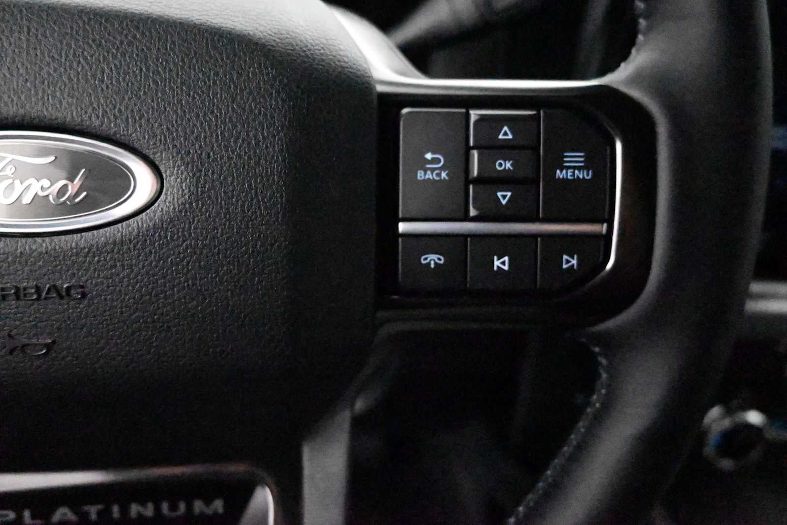 2026 Ford Super Duty F-350 SRW Platinum