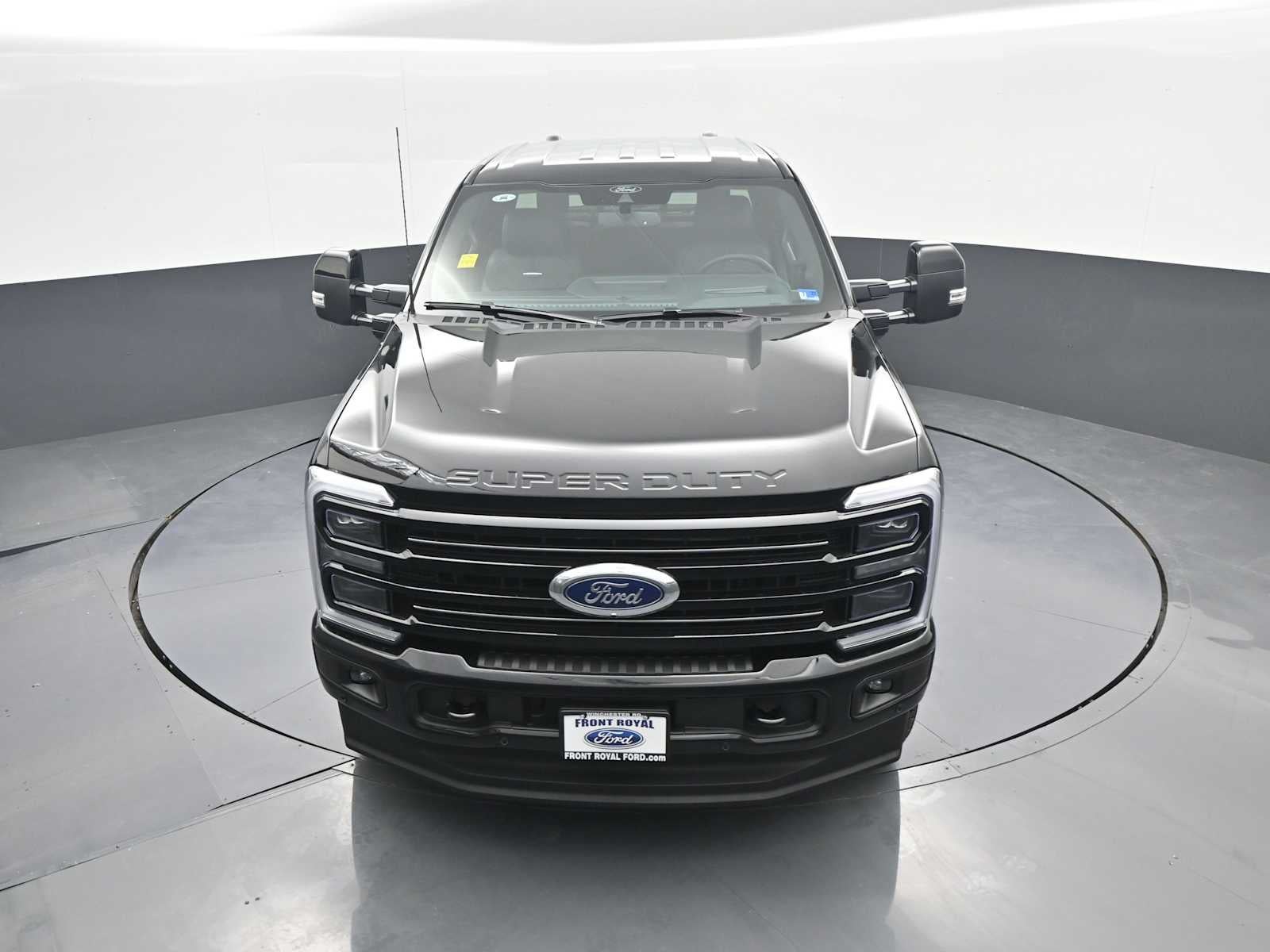 2026 Ford Super Duty F-350 SRW Platinum
