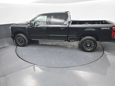 2026 Ford Super Duty F-350 SRW Platinum