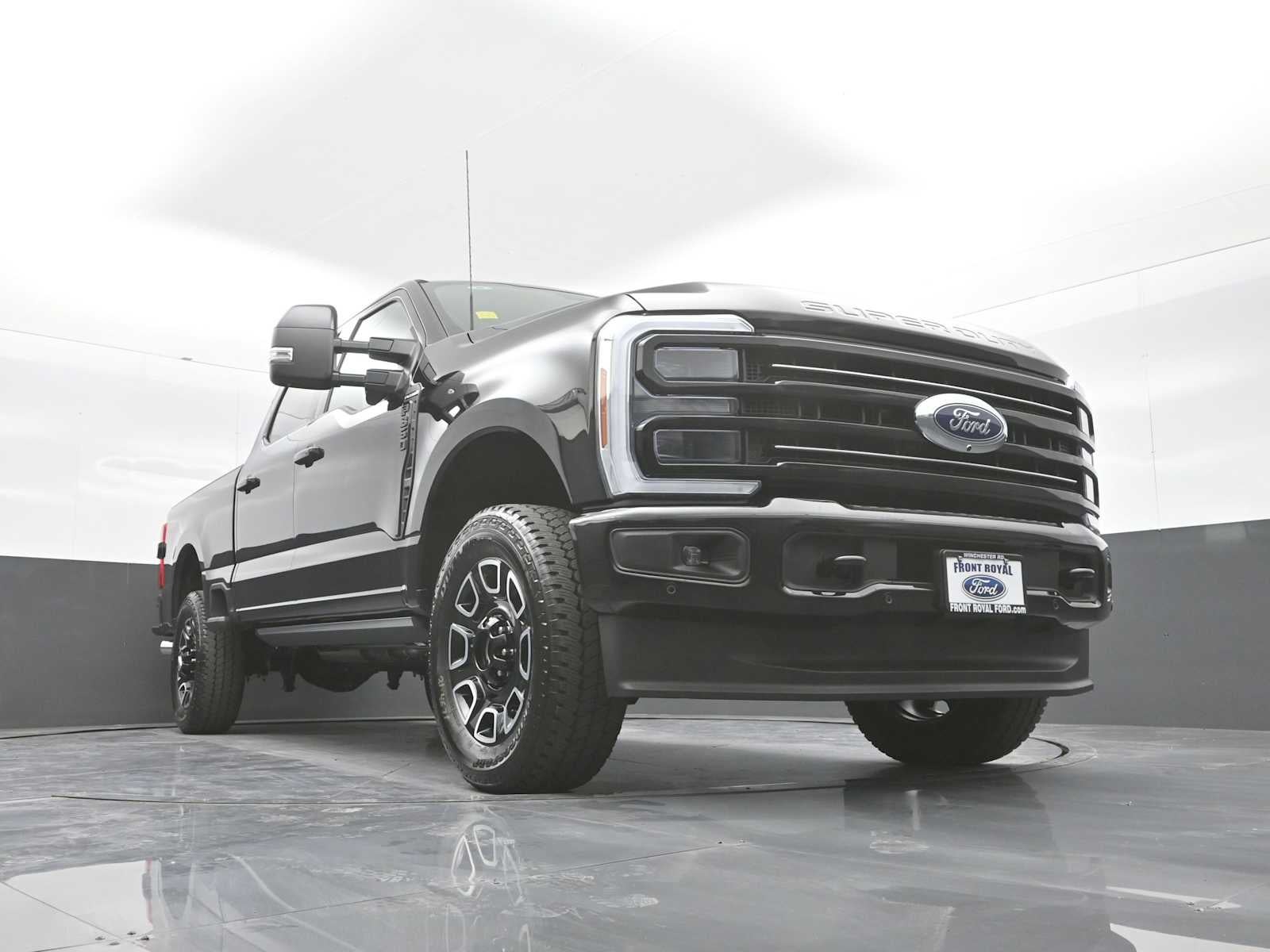 2026 Ford Super Duty F-350 SRW Platinum