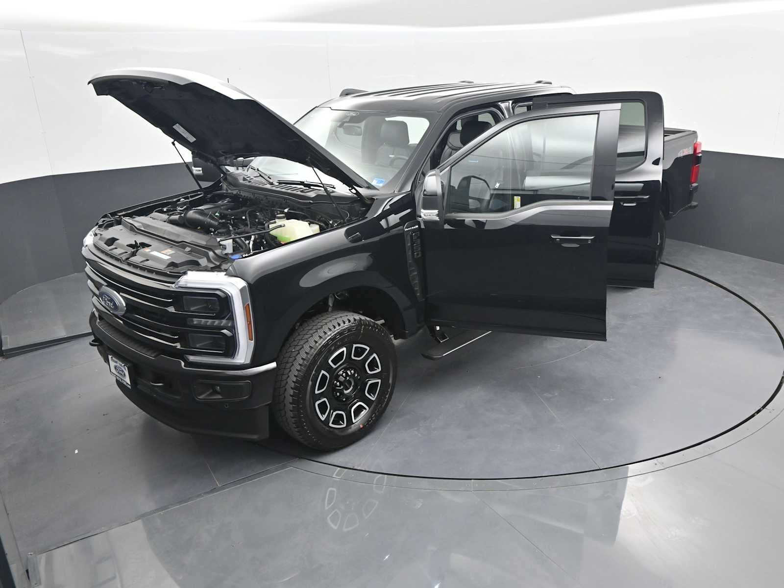 2026 Ford Super Duty F-350 SRW Platinum