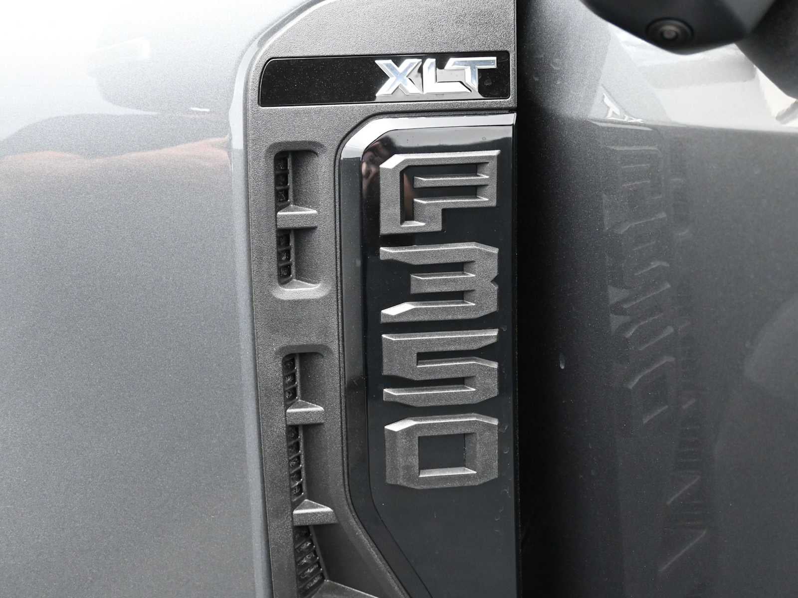 2026 Ford Super Duty F-350 SRW XLT